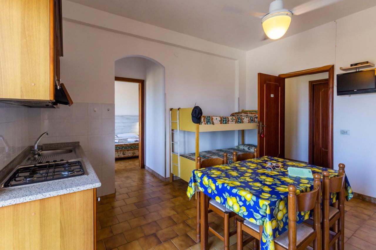 Residence Limoneto Capo Vaticano Esterno foto