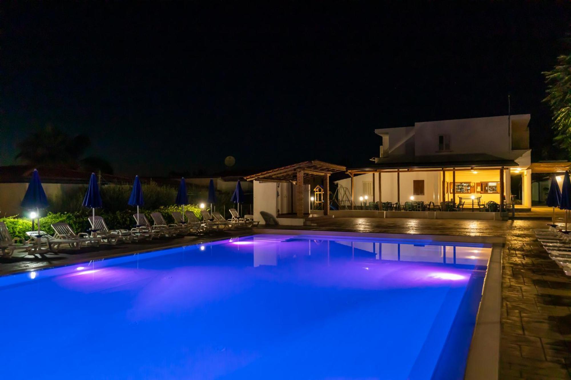 Residence Limoneto Capo Vaticano Esterno foto