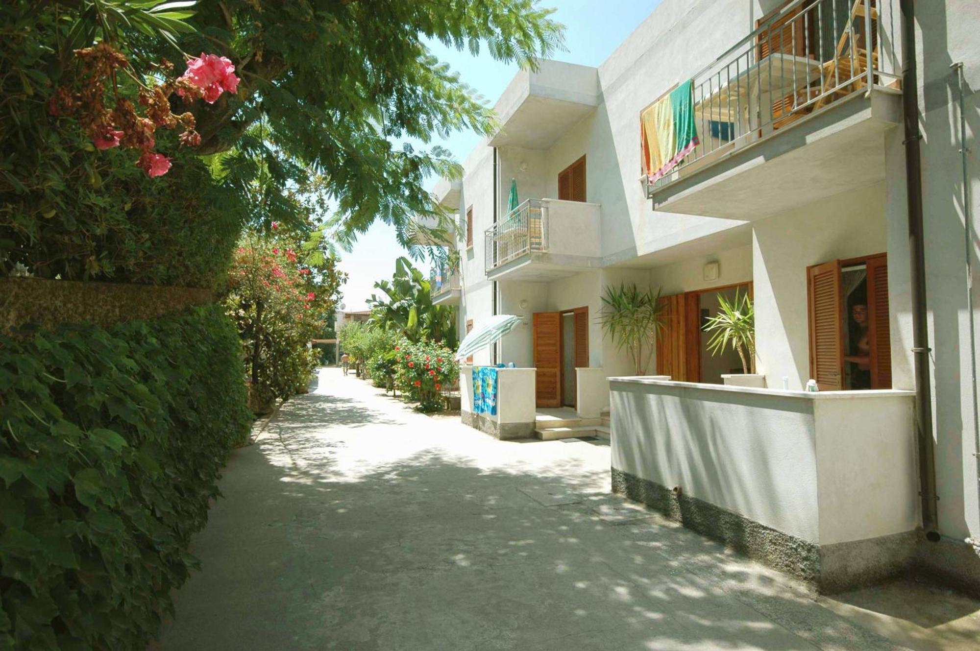 Residence Limoneto Capo Vaticano Esterno foto
