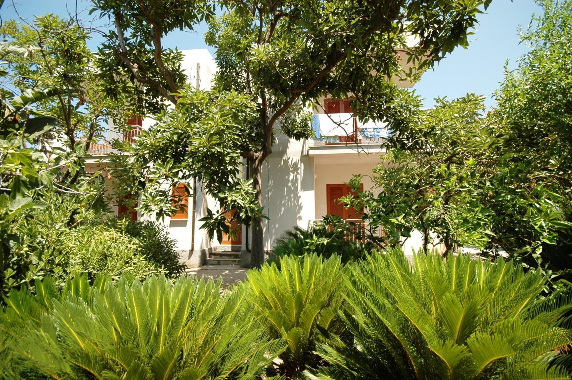 Residence Limoneto Capo Vaticano Esterno foto