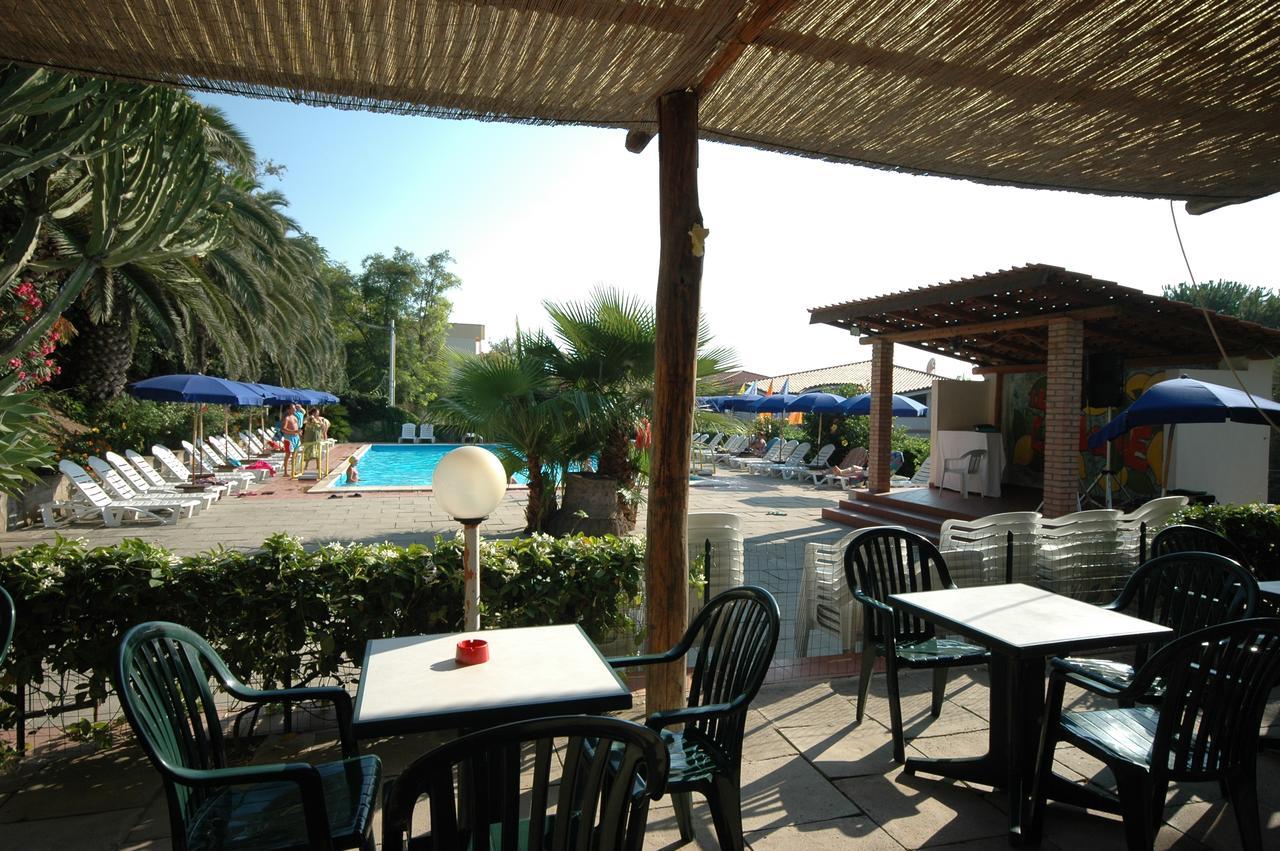 Residence Limoneto Capo Vaticano Esterno foto